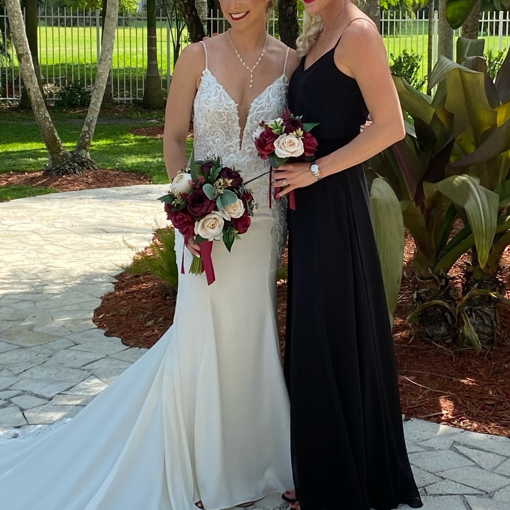 Black long dress with pockets